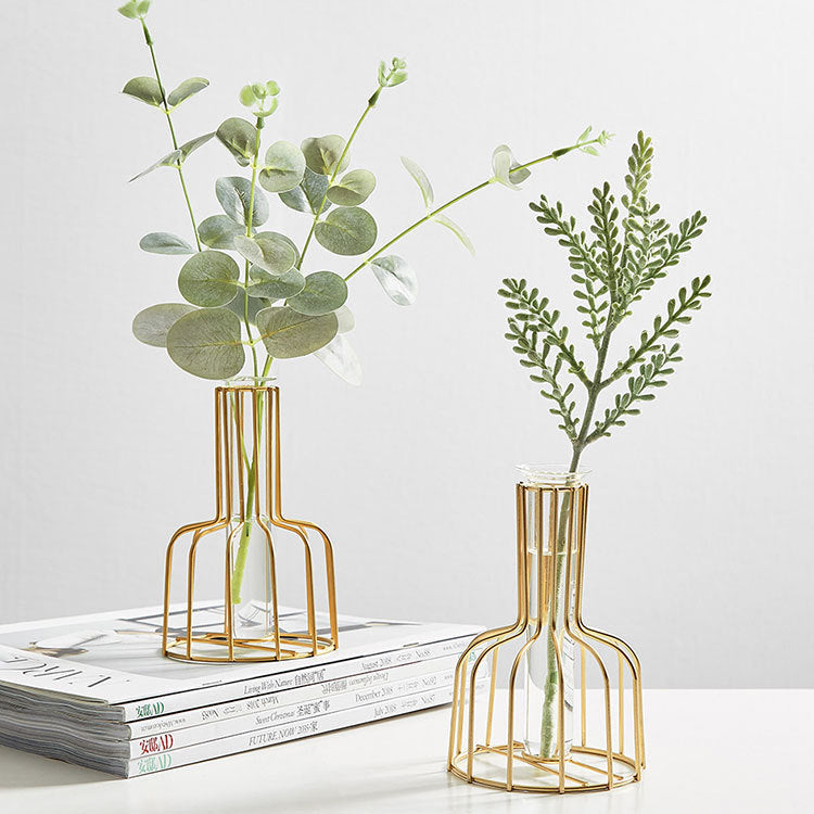 Iron vase decorative ornament