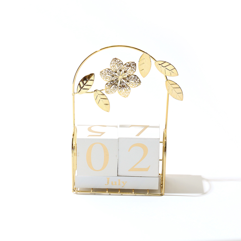 Creative Iron Table Calendar