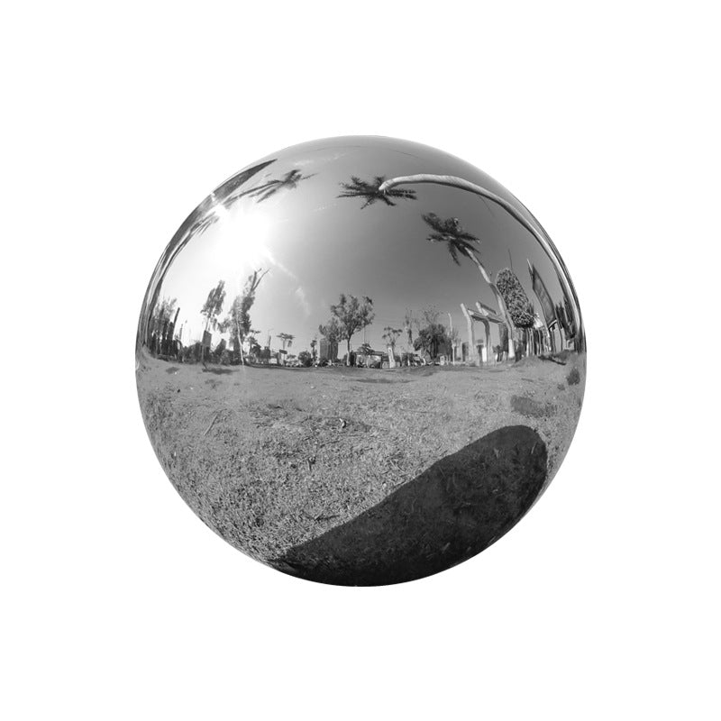 Metal decorative spherical ornament