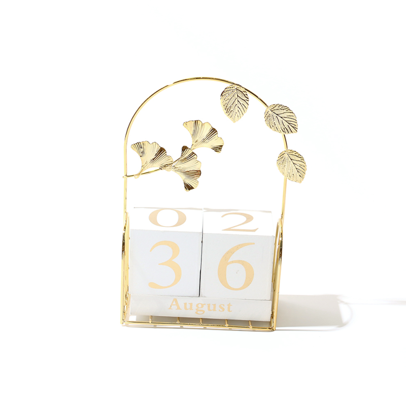 Creative Iron Table Calendar