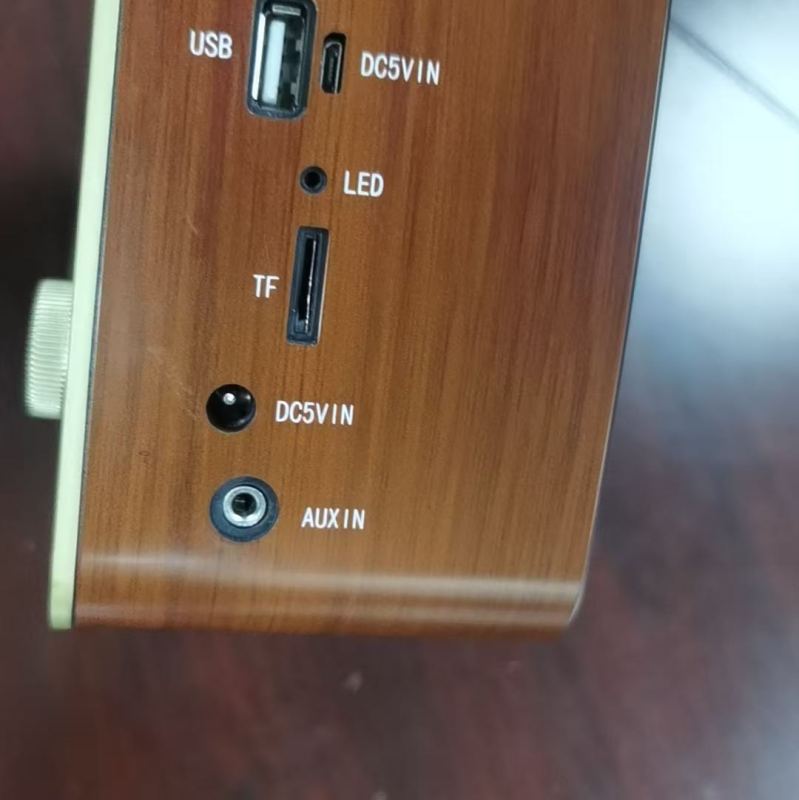 FMAM Multi-band Flashlight Card Radio