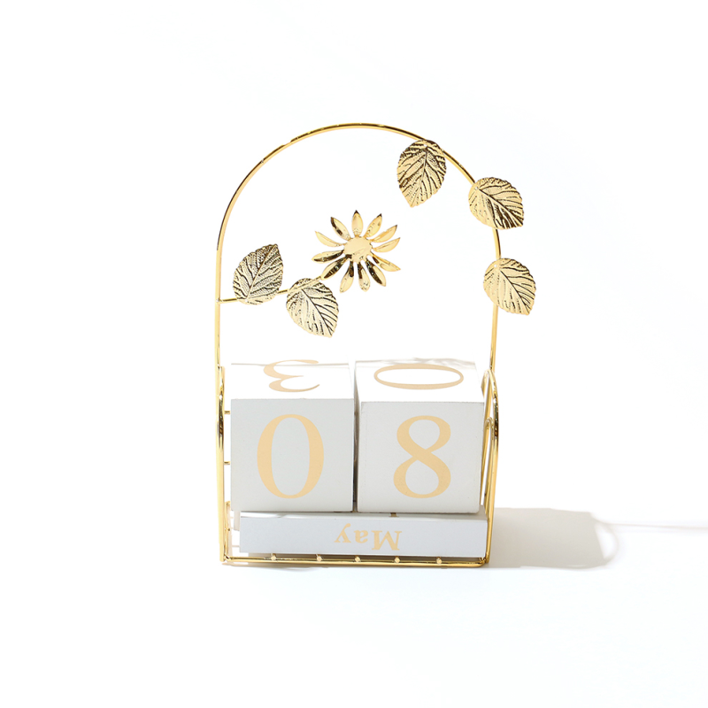 Creative Iron Table Calendar